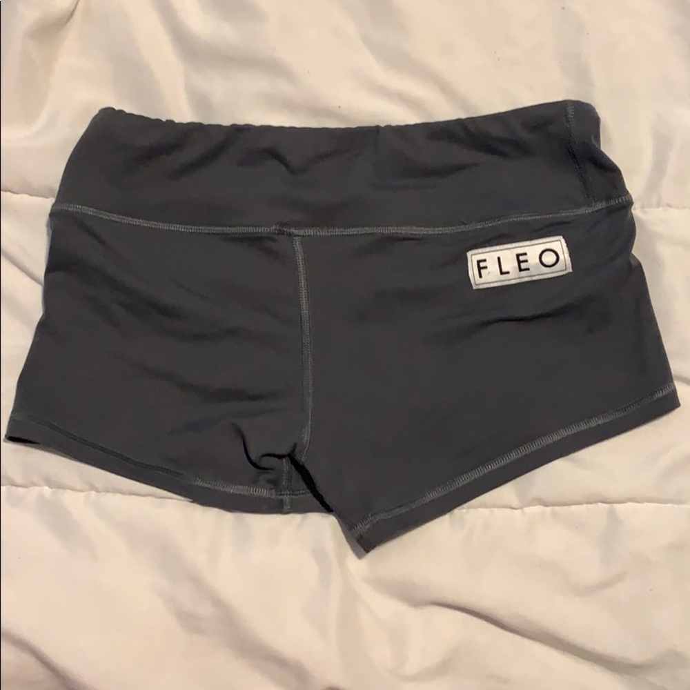 Grey FLEO shorts